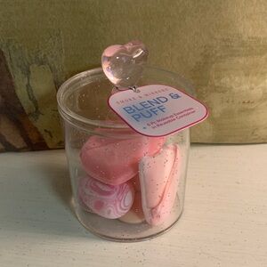 6 PC Make Up Essentials in a Reusable Case; Pink Blend & Puff Set